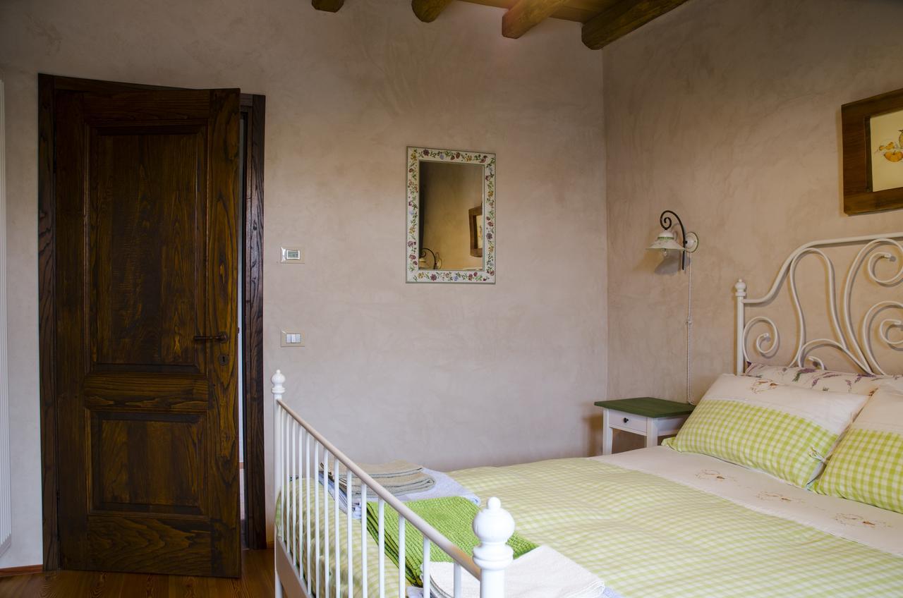 Agriturismo Il Posto Delle Fragole Сан Джовани Бианко Екстериор снимка